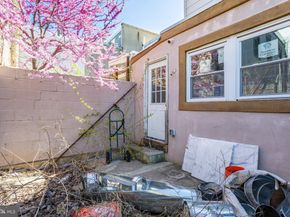 2526 Coral, Philadelphia PA 19125
