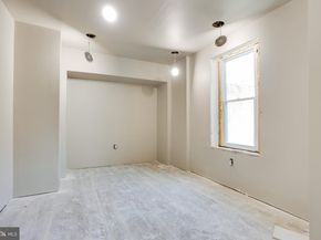 2526 Coral, Philadelphia PA 19125