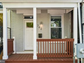 742 Irving Street NW, Washington DC 20010