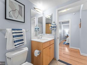 1117 10TH Street NW 603, Washington DC 20001
