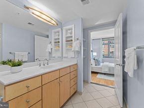 1117 10TH Street NW 603, Washington DC 20001