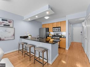 1117 10TH Street NW 603, Washington DC 20001