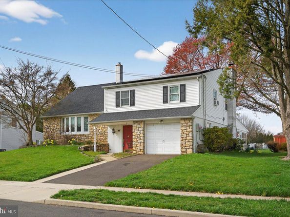 155 Rice Drive, Morrisville PA 19067