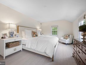 245 Barcladen Circle, Bryn Mawr PA 19010
