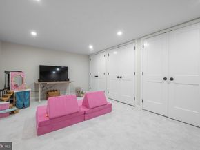 245 Barcladen Circle, Bryn Mawr PA 19010