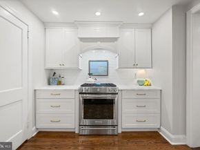 245 Barcladen Circle, Bryn Mawr PA 19010