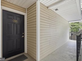 3308 Wyndham Circle 218, Alexandria VA 22302