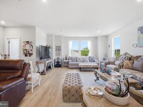 1147 Herndon Parkway 110, Herndon VA 20170