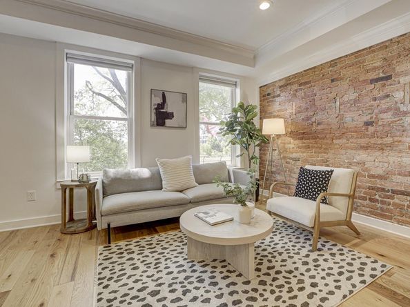 1308 L Street SE 2, Washington DC 20003
