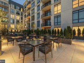 6718 Lowell Avenue PH 907, Mclean VA 22101