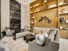 6718 Lowell Avenue PH 907, Mclean VA 22101