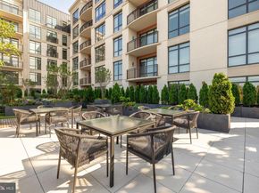 6718 Lowell Avenue PH 907, Mclean VA 22101