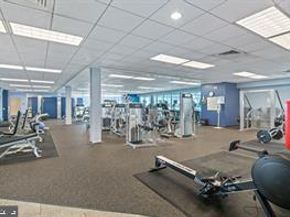 901 N Penn Street R2401, Philadelphia PA 19123