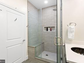 901 N Penn Street R2401, Philadelphia PA 19123