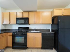 800 4TH Street SW S623, Washington DC 20024