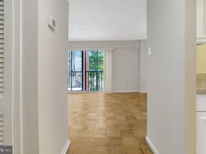 1300 Army Navy Drive 510, Arlington VA 22202