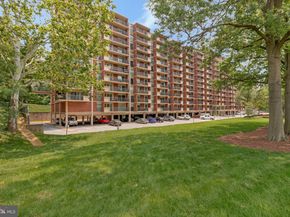 1300 Army Navy Drive 510, Arlington VA 22202