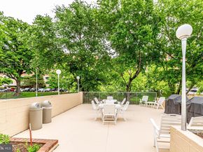 1300 Army Navy Drive 510, Arlington VA 22202