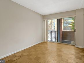 1300 Army Navy Drive 510, Arlington VA 22202