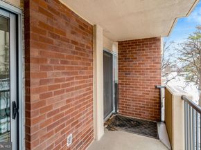 1300 Army Navy Drive 510, Arlington VA 22202