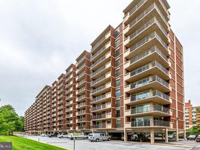 1300 Army Navy Drive 510, Arlington VA 22202