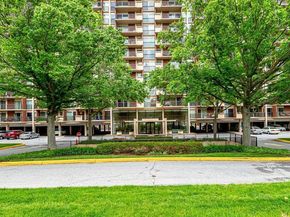 1300 Army Navy Drive 510, Arlington VA 22202