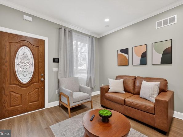 2542 Arcadia Street, Philadelphia PA 19125