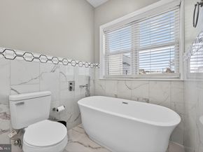 2542 Arcadia Street, Philadelphia PA 19125