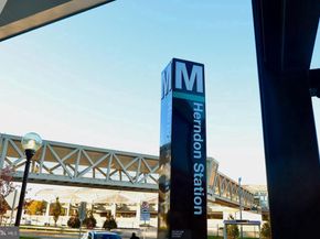 12916 Sunrise Ridge Alley 63, Herndon VA 20171