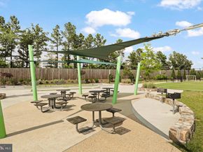 12916 Sunrise Ridge Alley 63, Herndon VA 20171