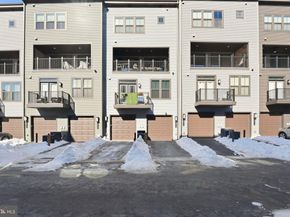 12916 Sunrise Ridge Alley 63, Herndon VA 20171