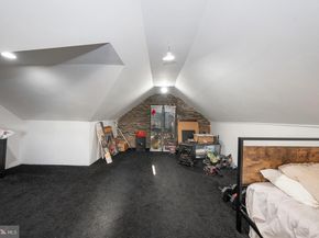 122 Crestview Road, Upper Darby PA 19082