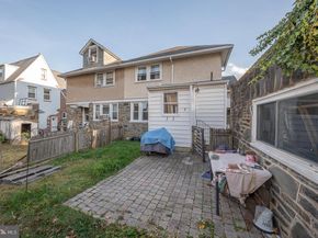 122 Crestview Road, Upper Darby PA 19082