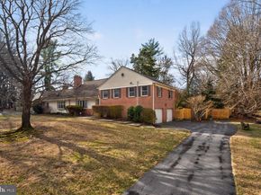 10816 Fox Hunt Lane, Potomac MD 20854