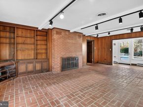 10816 Fox Hunt Lane, Potomac MD 20854