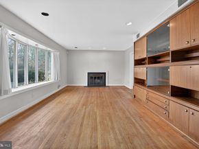 10816 Fox Hunt Lane, Potomac MD 20854