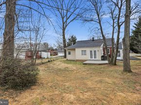 7416 Sportsman Drive, Falls Church VA 22043