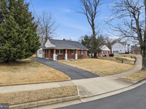 7416 Sportsman Drive, Falls Church VA 22043