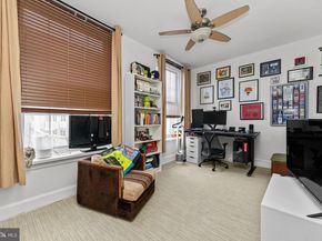 214 New Street G (4N), Philadelphia PA 19106