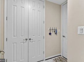 2467 Cypress Green Lane, Herndon VA 20171