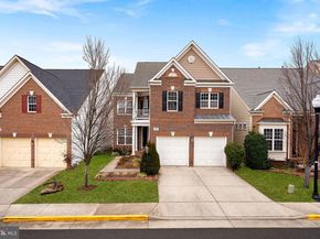 2467 Cypress Green Lane, Herndon VA 20171