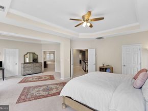 2467 Cypress Green Lane, Herndon VA 20171