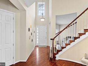 2467 Cypress Green Lane, Herndon VA 20171