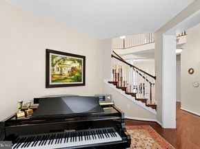 2467 Cypress Green Lane, Herndon VA 20171