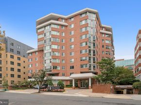 1001 N Vermont Street 108, Arlington VA 22201