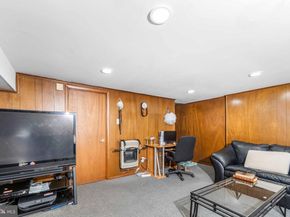 403 Regina Street, Philadelphia PA 19116