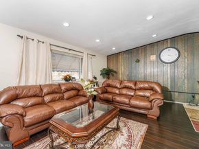 403 Regina Street, Philadelphia PA 19116