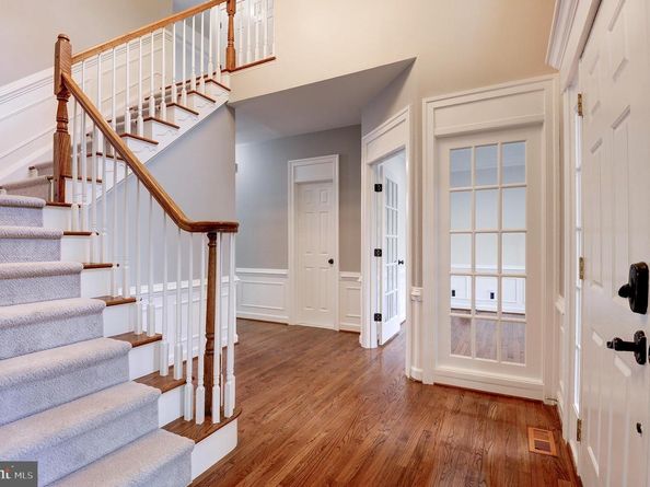 11913 Champion Lake Court, Herndon VA 20170