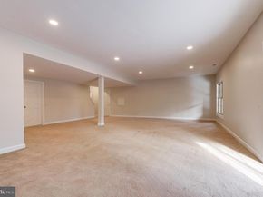 11913 Champion Lake Court, Herndon VA 20170