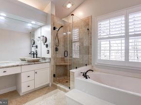 11913 Champion Lake Court, Herndon VA 20170